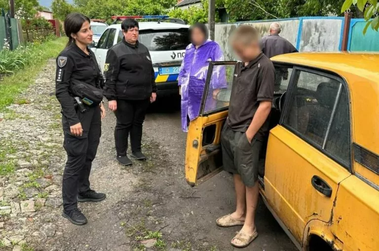 На Харківщині 15-річного хлопця за кермом зупинила поліція