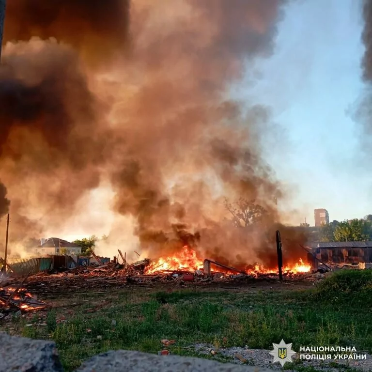 Russian forces attack Kharkiv with 26 kamikaze drones, injuring 5 people