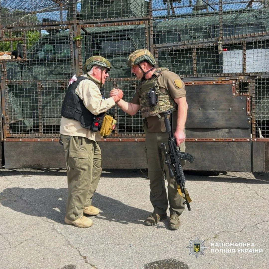 Howard Buffett joined evacuation