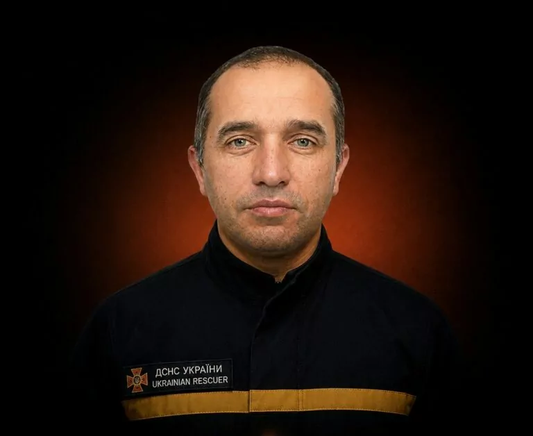 У лікарні помер рятувальник, поранений під час повторного удару РФ по Харкову