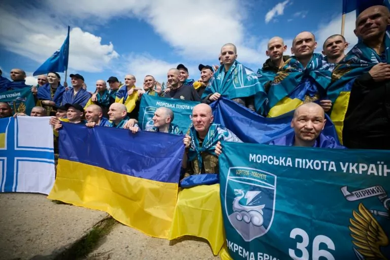 До України з російського полону повернулися пʼятеро жителів Харківщини