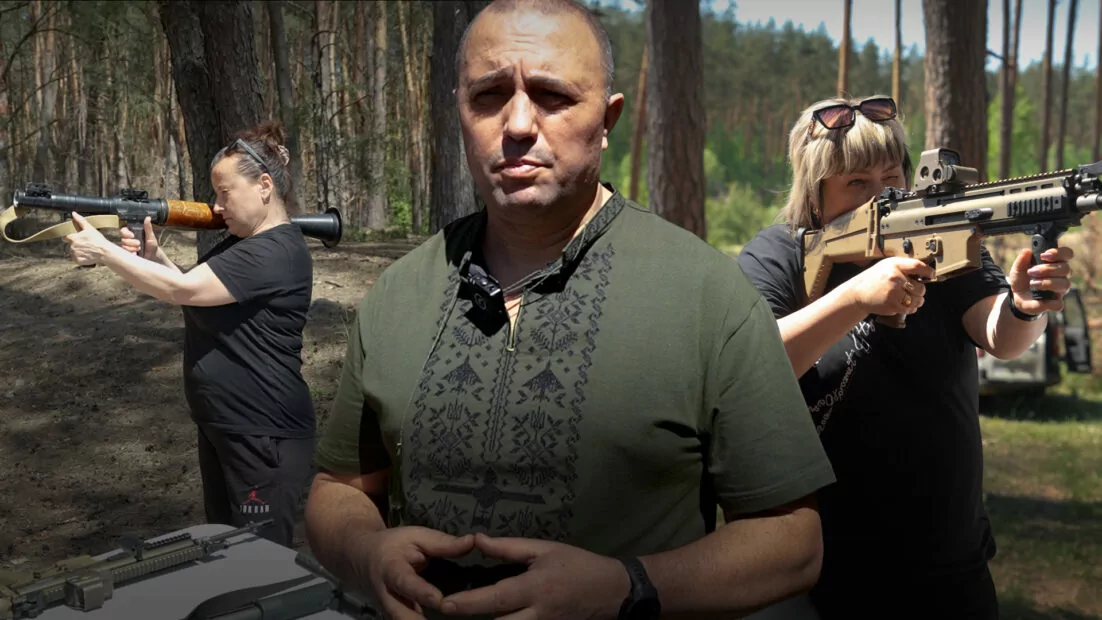 Цивільні на курсах з військової підготовки