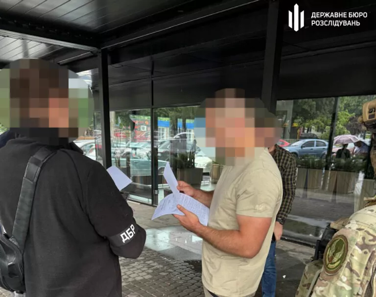 Суд взяв під варту військовослужбовця, якого підозрюють у побитті колег у полку «Скеля» на Харківщині
