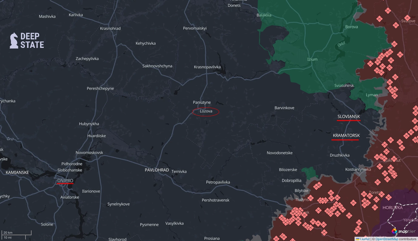 зображення до посту: Hundreds come to Lozova every day, fleeing deadly Russian attacks on Donetsk oblast. Here’s what this dangerous journey is like