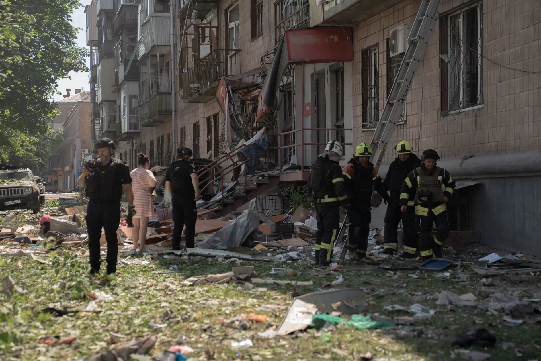 Emergency services are on the impact site in Kharkiv