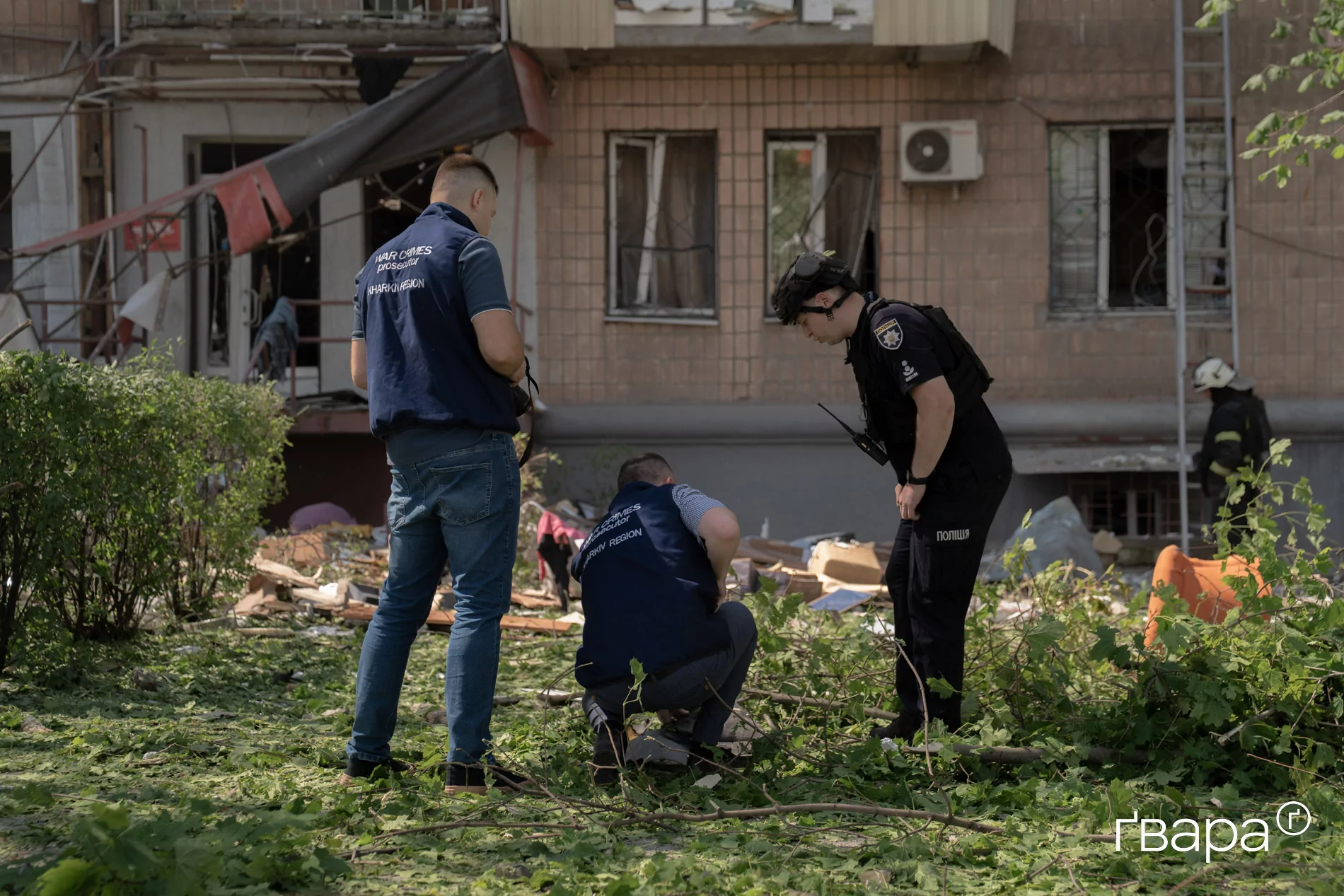 Правоохоронці на місці російського обстрілу