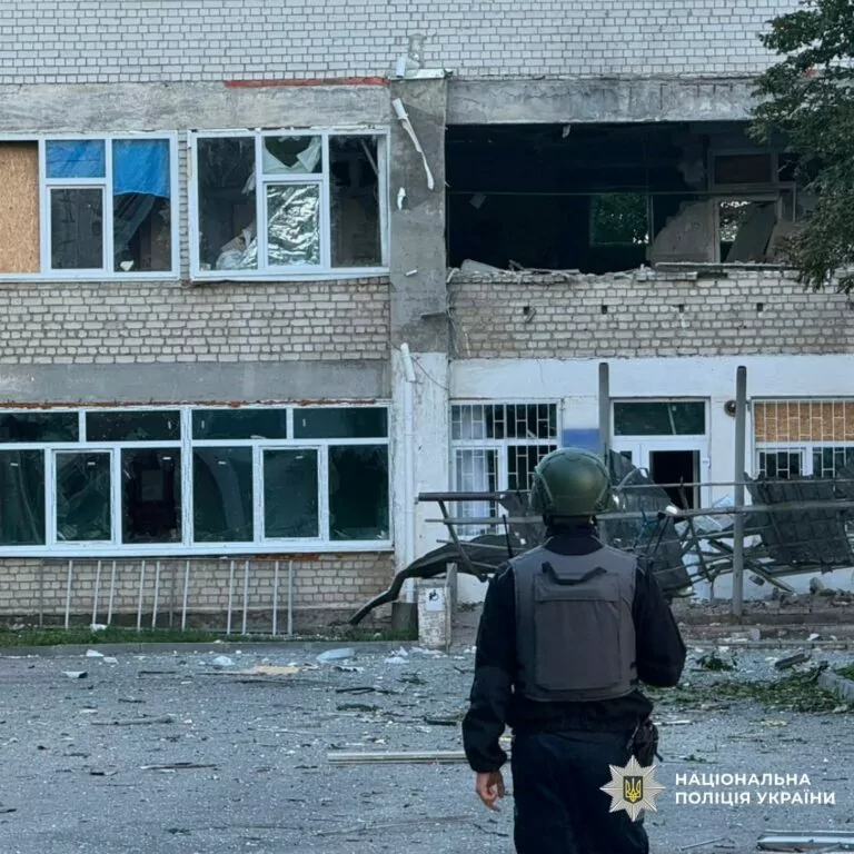 Russian attack on Berezivka, Kharkiv oblast, injures 6 people, including 3 children