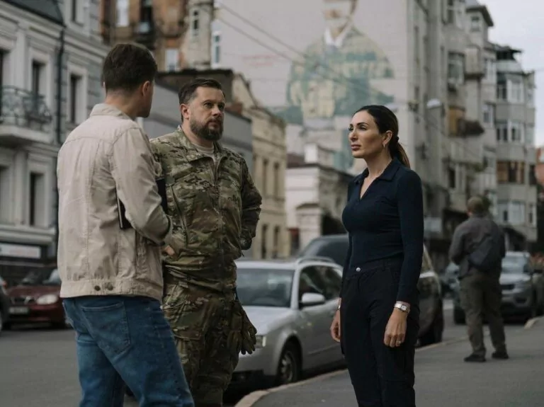 American influencer Laura Loomer visits Kharkiv, meets with 3rd Army Corps commander