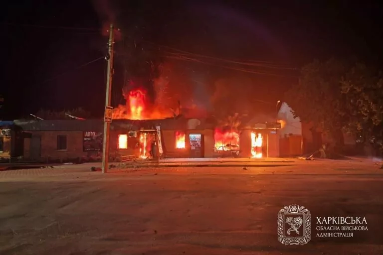 Russian airstrikes on Izium in Kharkiv oblast leave 5 injured, cause extensive damage