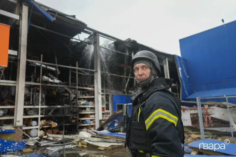 пожежник обстріл епіцентр харків