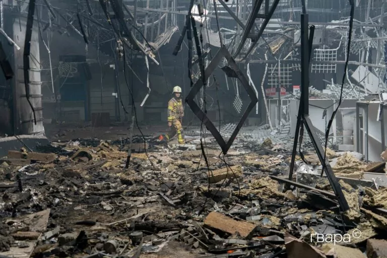 На Харківщині за добу через обстріли постраждали шестеро людей