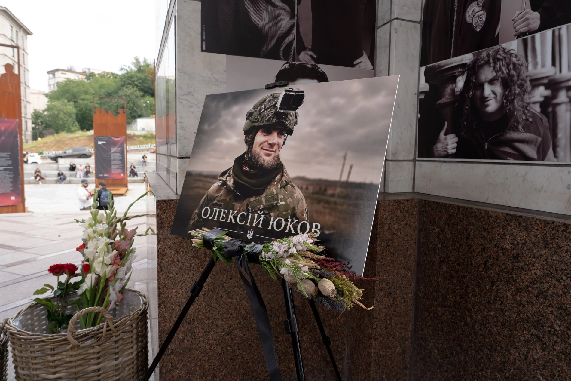 зображення до посту: Ukraine bids farewell to Oleksii Yukov who searched and recovered bodies of fallen soldiers — in photos