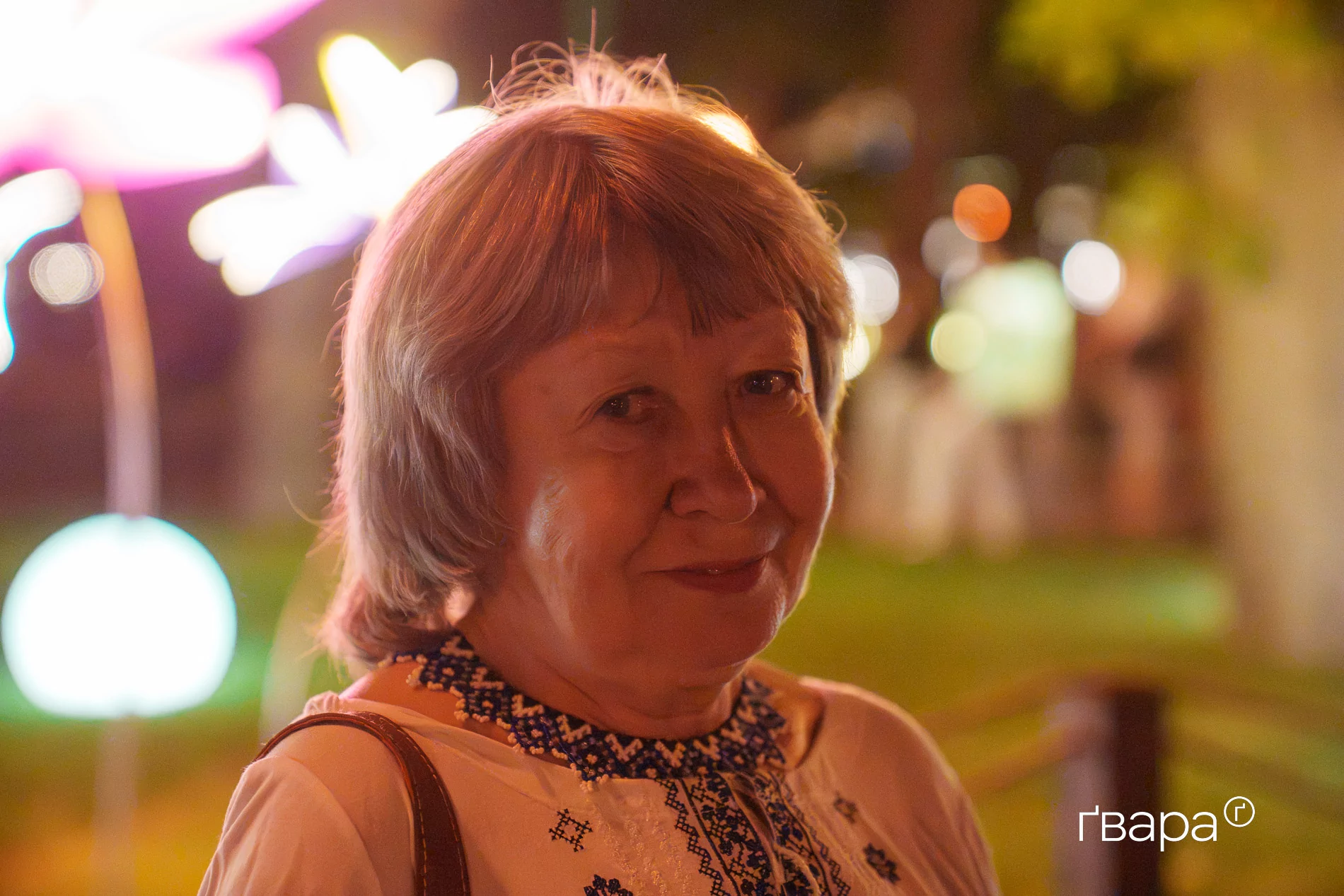Місцева мешканка Віра святкує День незалежності