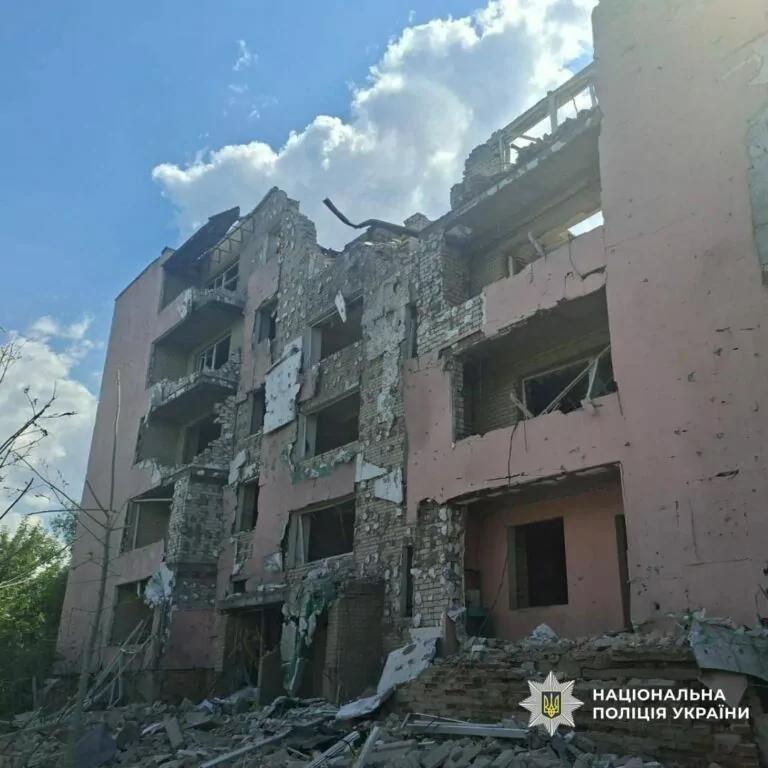 Russian glide bomb attack on village in Kupiansk district kills 1, injures 2 people