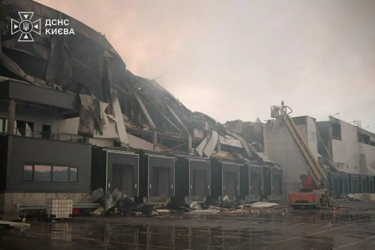 У Києві та області щонайменше 17 загиблих унаслідок масованої атаки