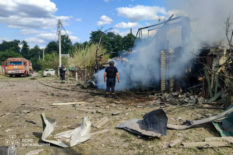 Russian forces attack 6 settlements in Izium district, injure 6 people