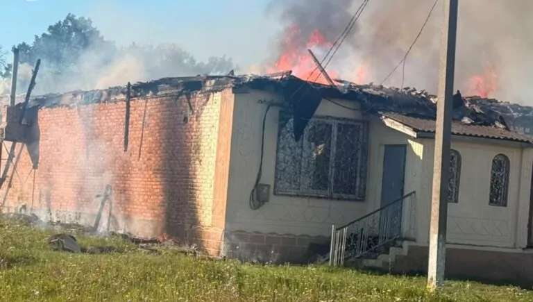 Росіяни атакували Куп’янський район: загинув чоловік, є поранена