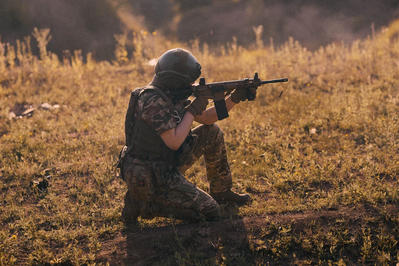 Femka is practicing in targeting