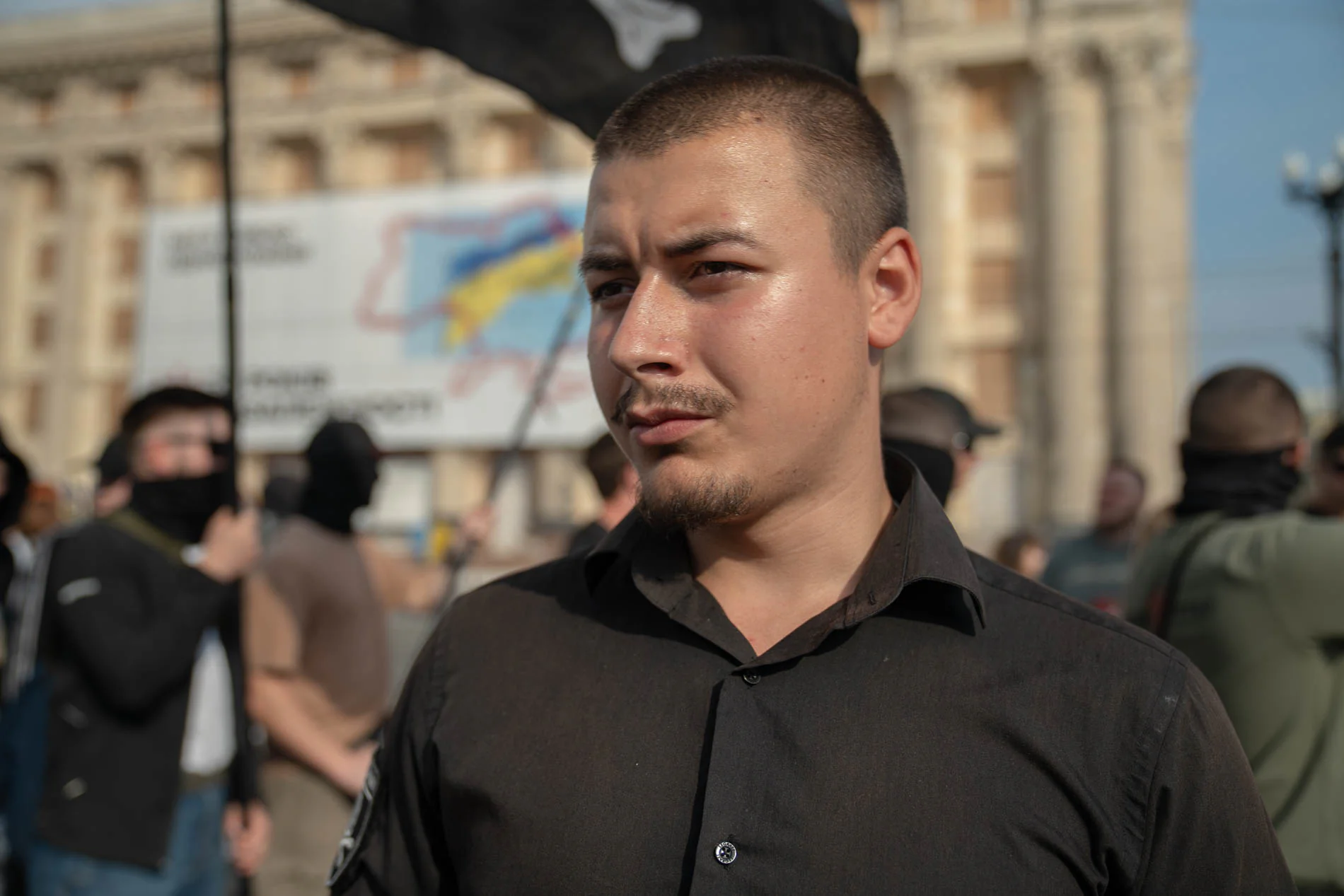 зображення до посту: У Харкові пройшов перший від початку повномасштабної війни марш ХарківПрайду &mdash; фото&nbsp;