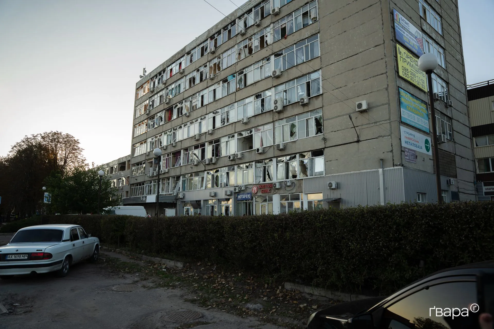 зображення до посту: Російські авіабомби вдарили по Харкову: двоє загиблих, понад 30 постраждалих &mdash; фото