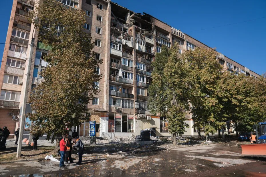 Damaged building in Kharkiv
