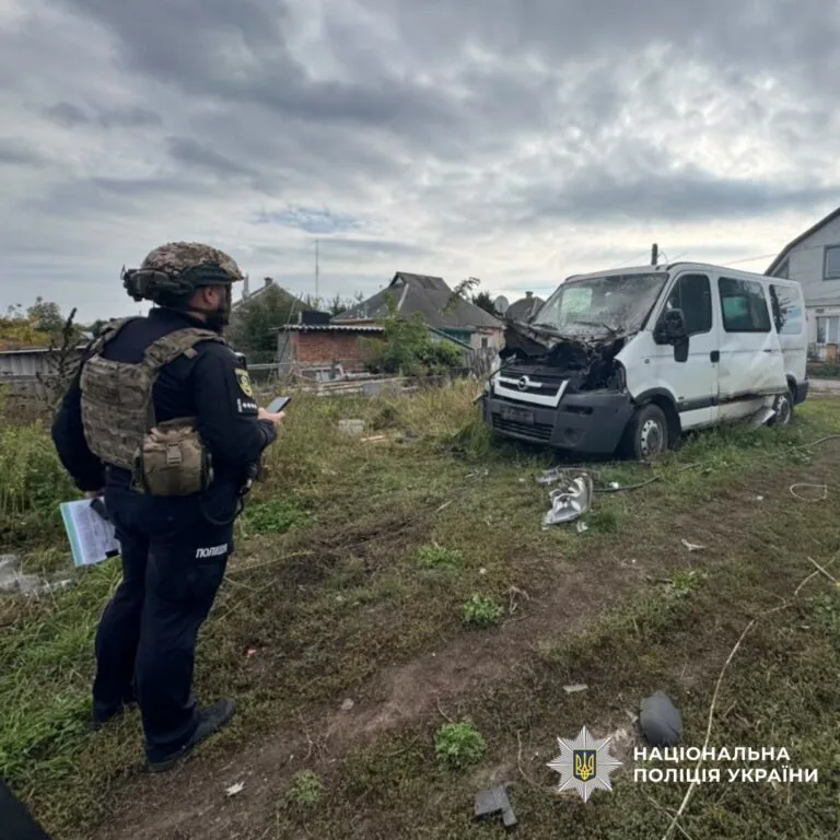 Russian attack on Kyivskyi district of Kharkiv injures 2 people